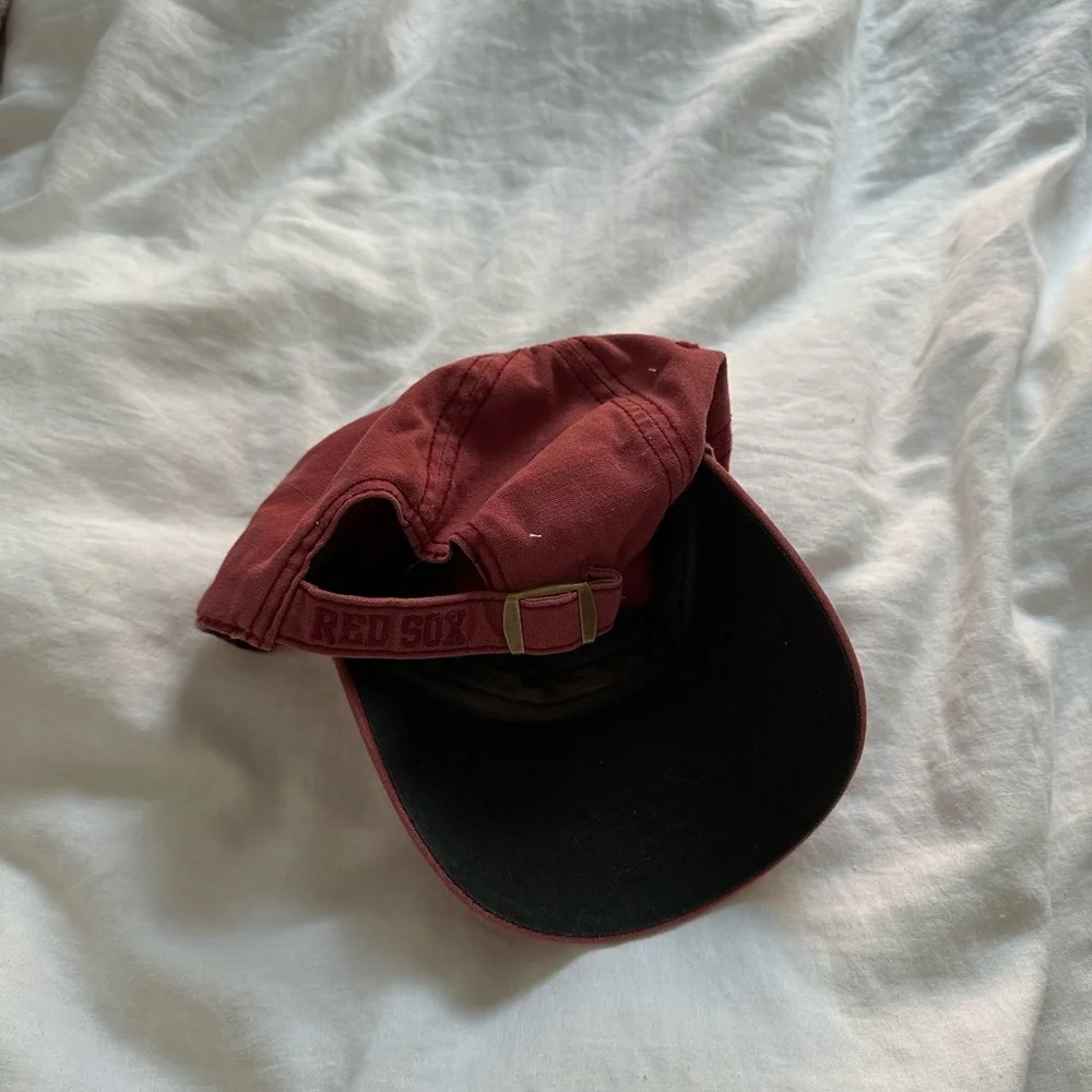 Boston Red Sox hat - Picture 3 of 4